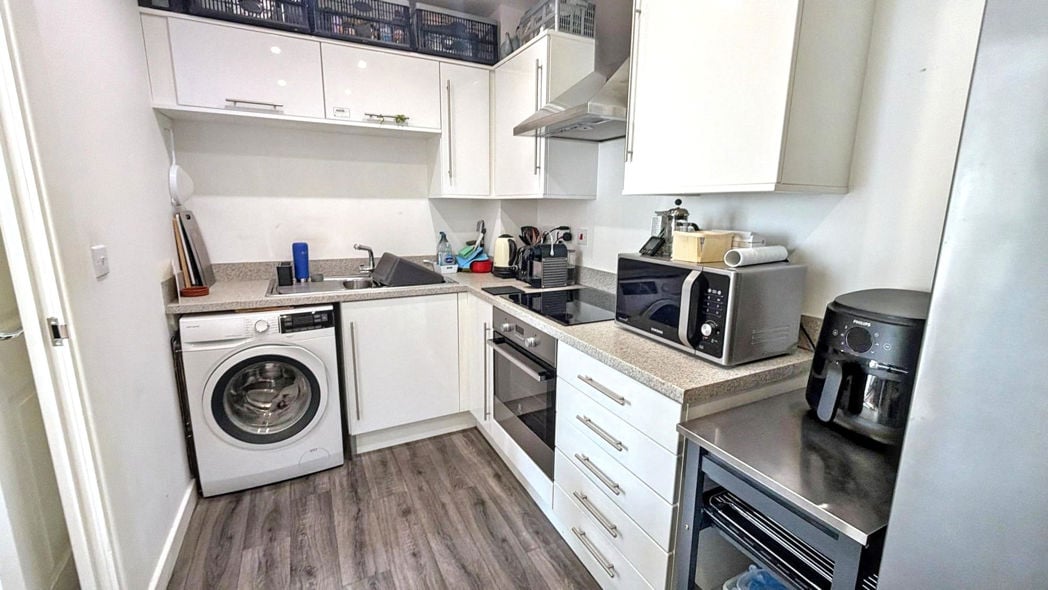 Property image 6 of 11