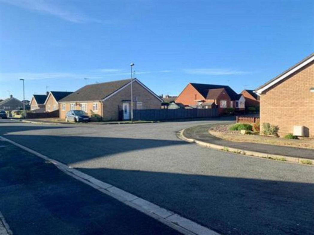 57, Spalding, Lincolnshire, PE11 4XJ