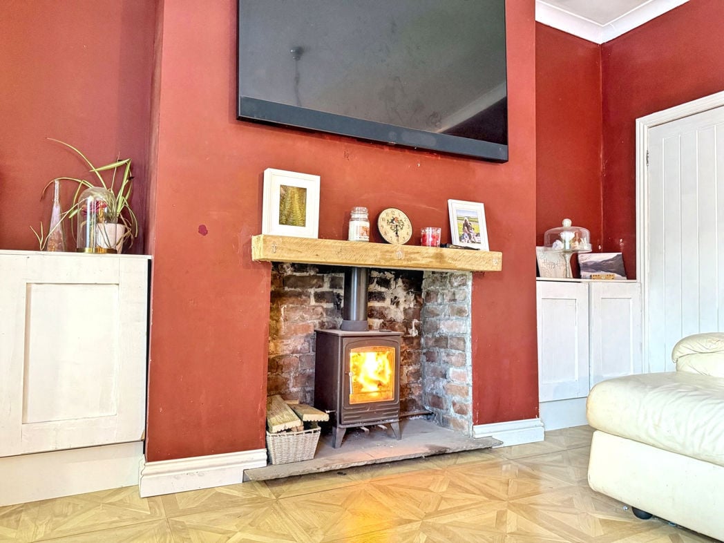 Property image 6 of 28