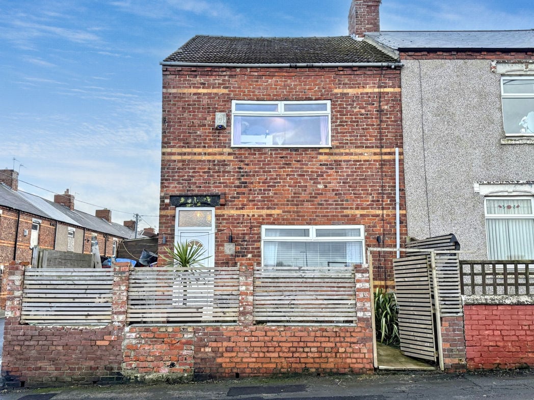 Property image 1 of 28