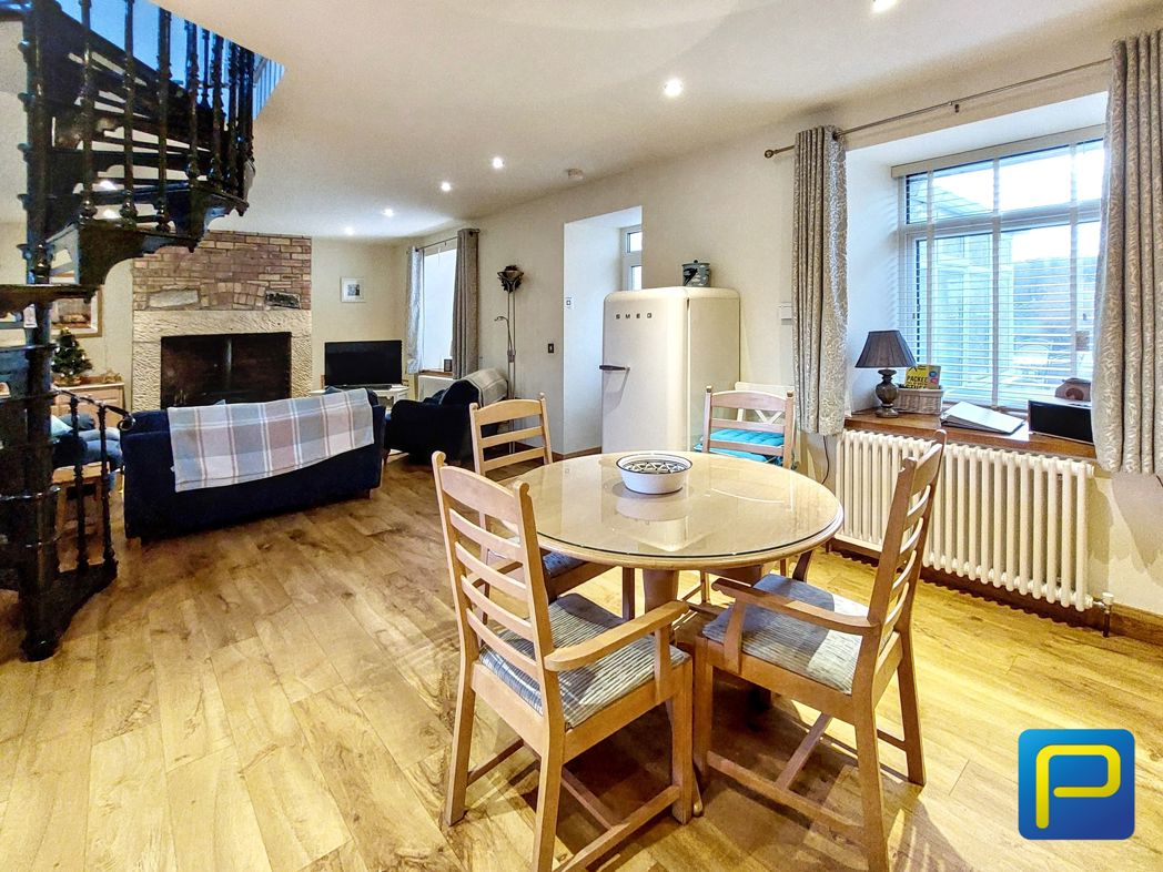 Property image 7 of 22