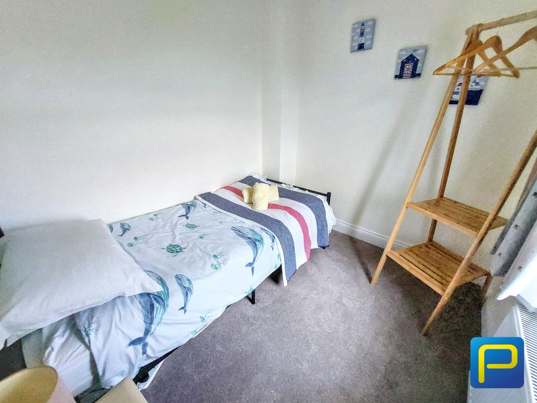Property image 16 of 22