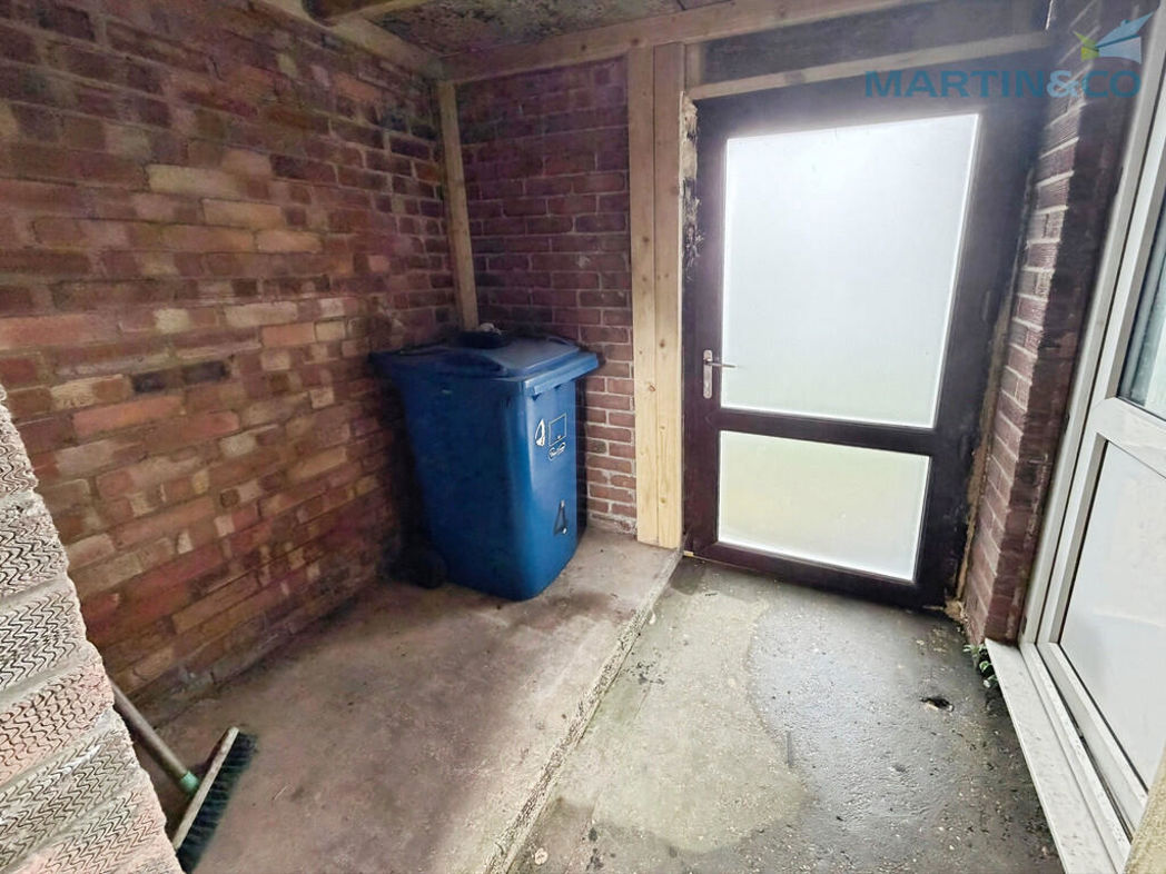 Property image 16 of 18