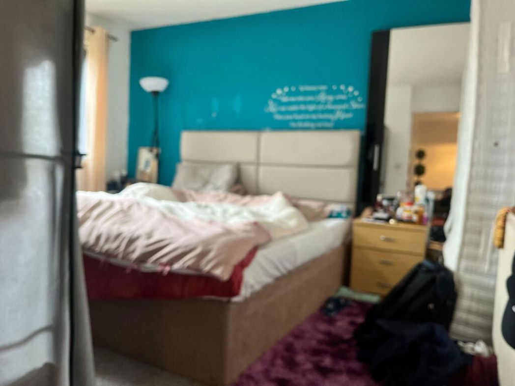 Property image 5 of 9
