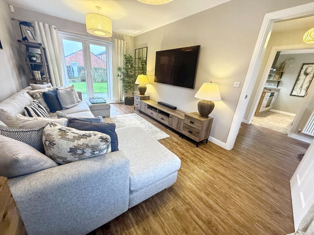Property image 2 of 23