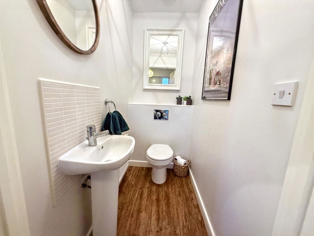 Property image 5 of 23