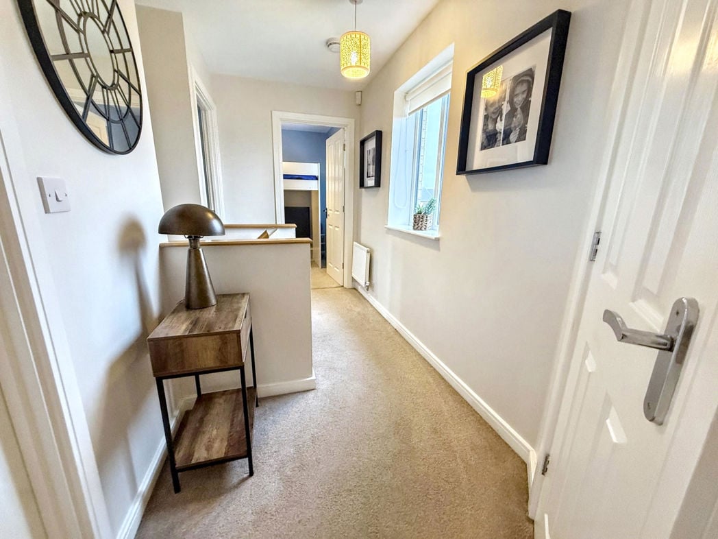 Property image 12 of 23