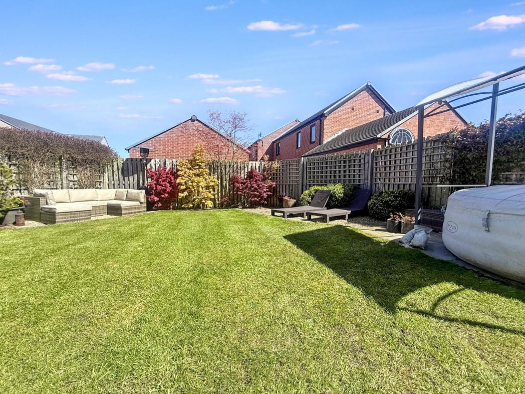 Property image 22 of 23