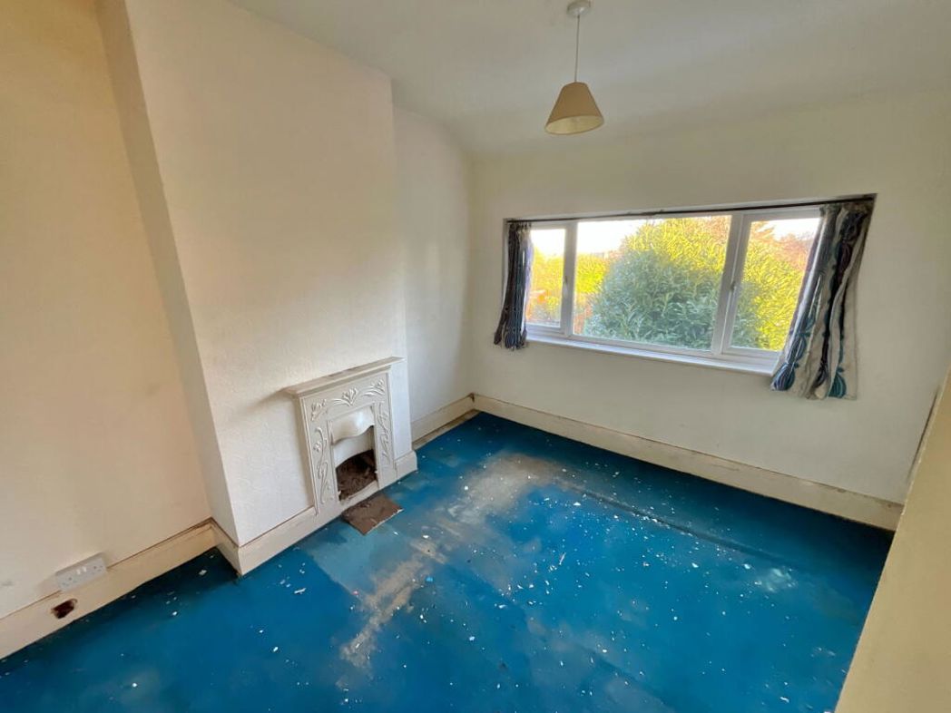 52, Halesowen, West Midlands, B62 8JN