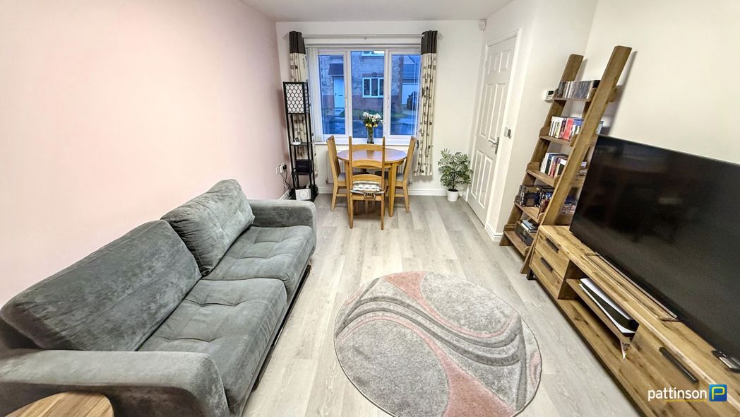 Property image 2 of 25