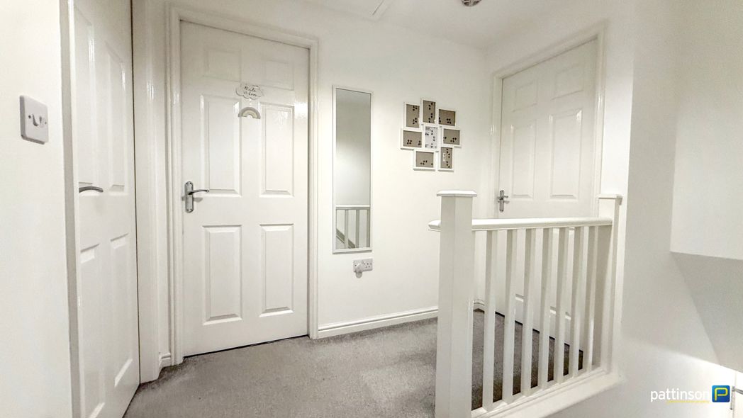 Property image 13 of 25
