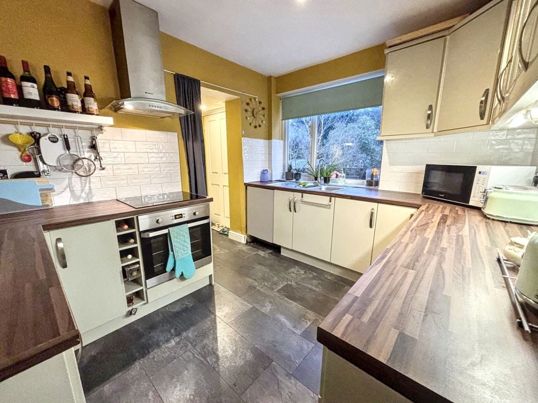 Property image 5 of 16