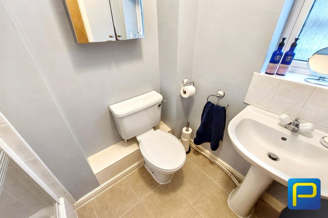 Property image 12 of 20