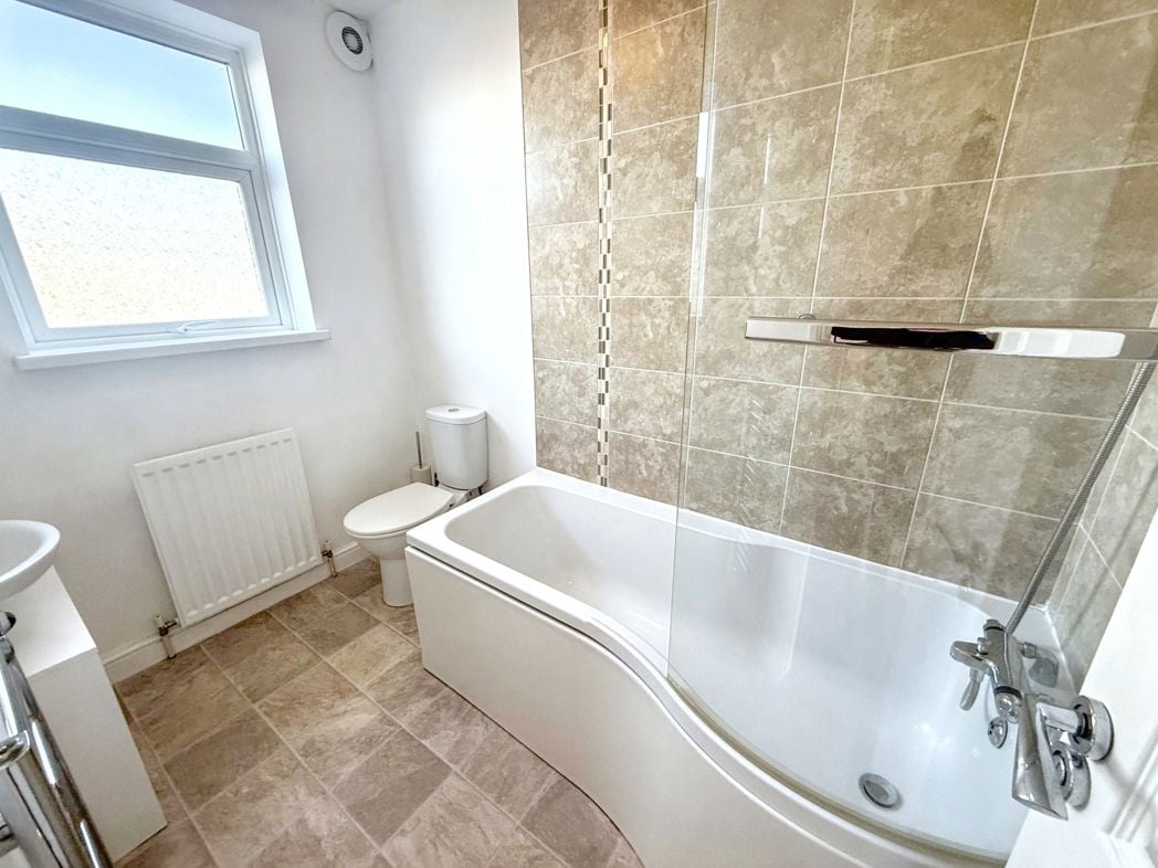 Property image 13 of 14