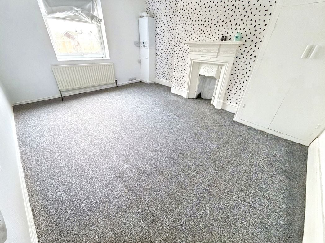 Property image 10 of 14