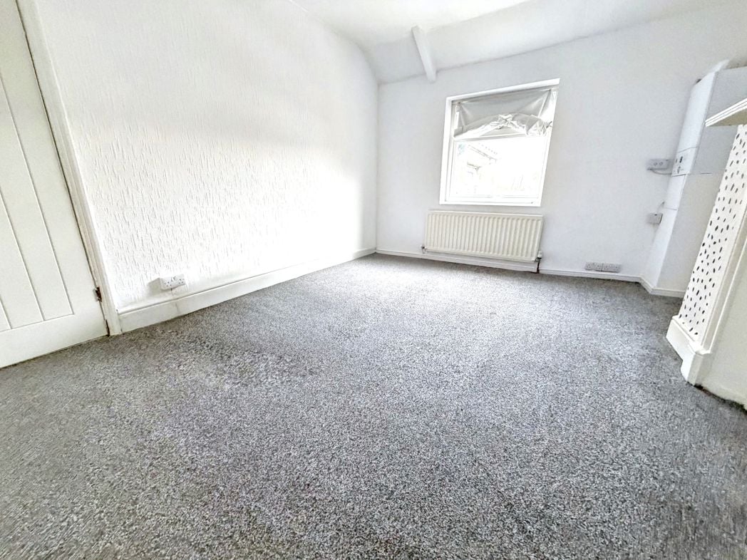 Property image 11 of 14