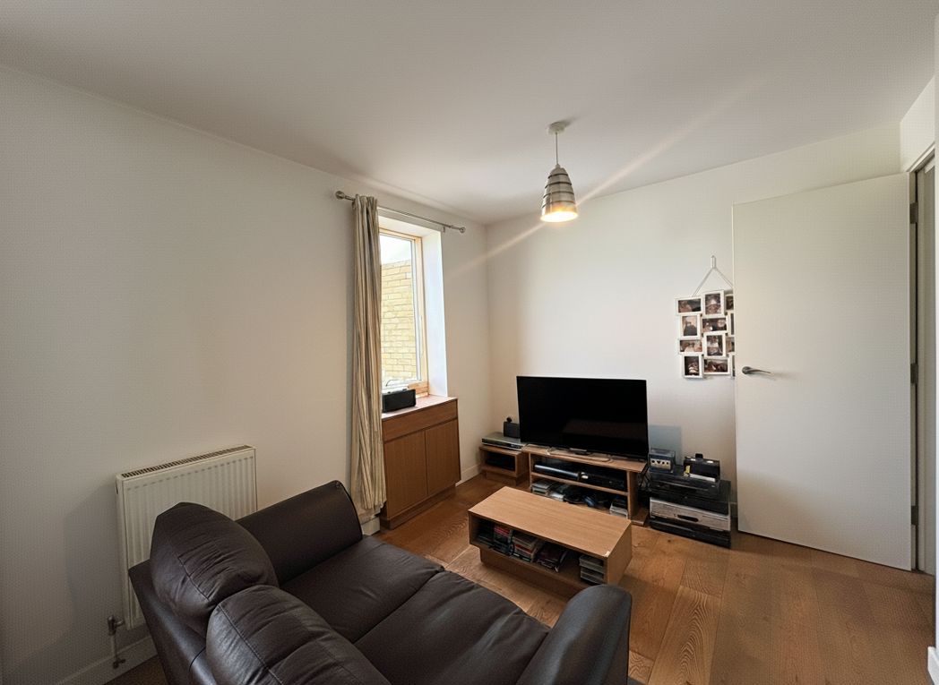 Flat 13 , Ashford, Kent, TN23 1AU