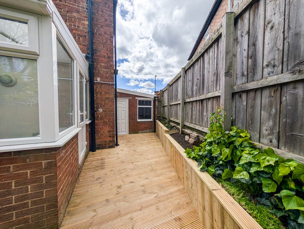Property image 12 of 15