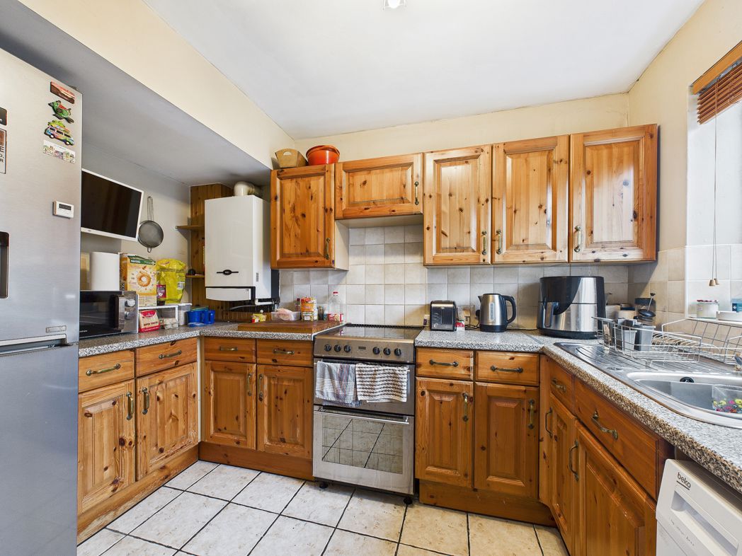 Property image 5 of 12