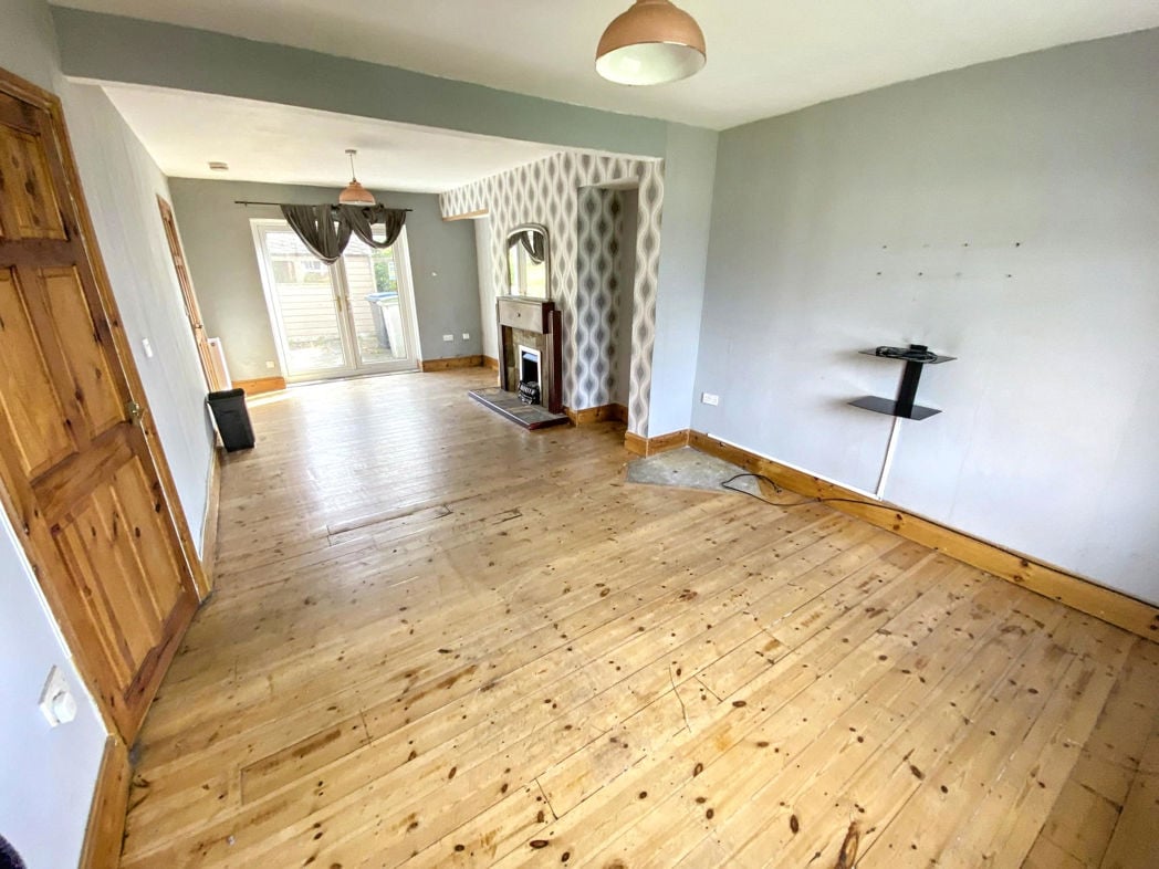 Property image 2 of 14