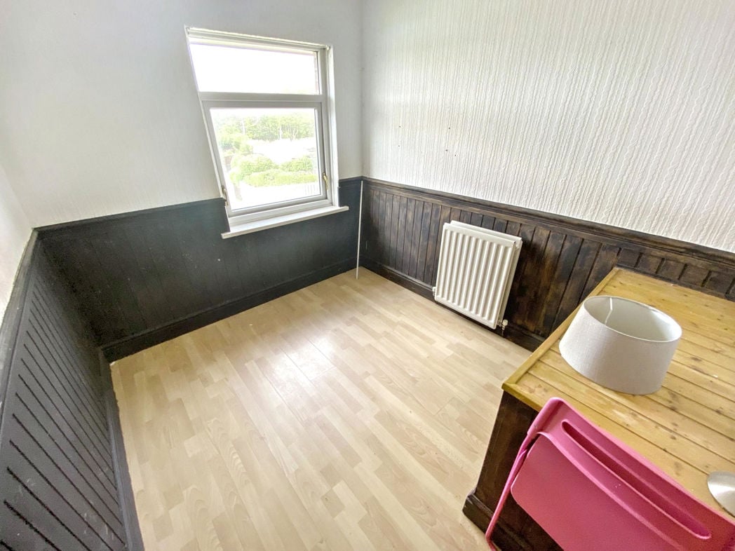 Property image 8 of 14