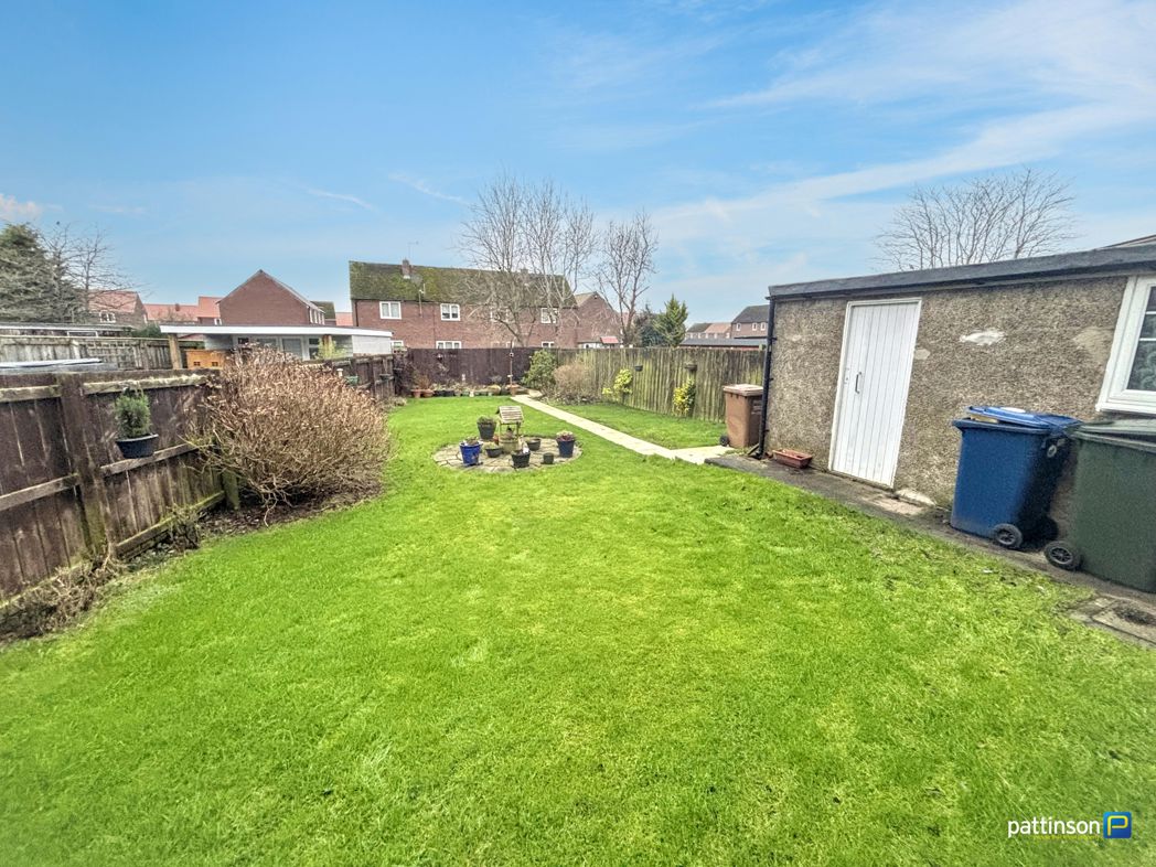 Property image 11 of 14