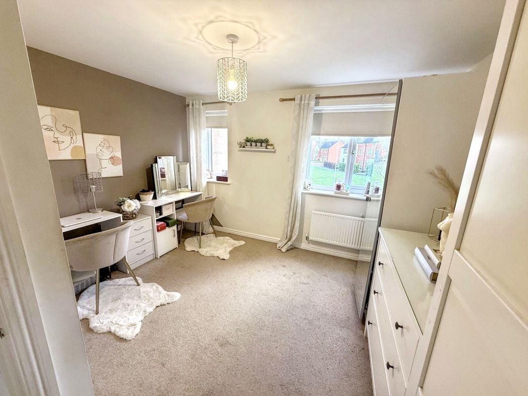 Property image 7 of 16
