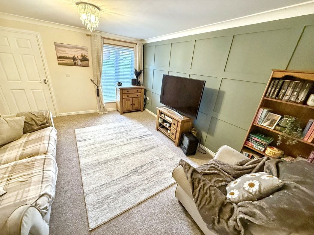 Property image 13 of 16