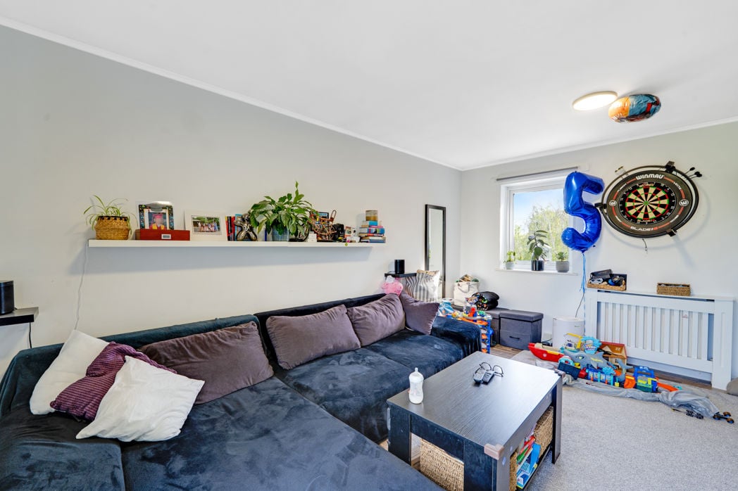 Property image 2 of 10