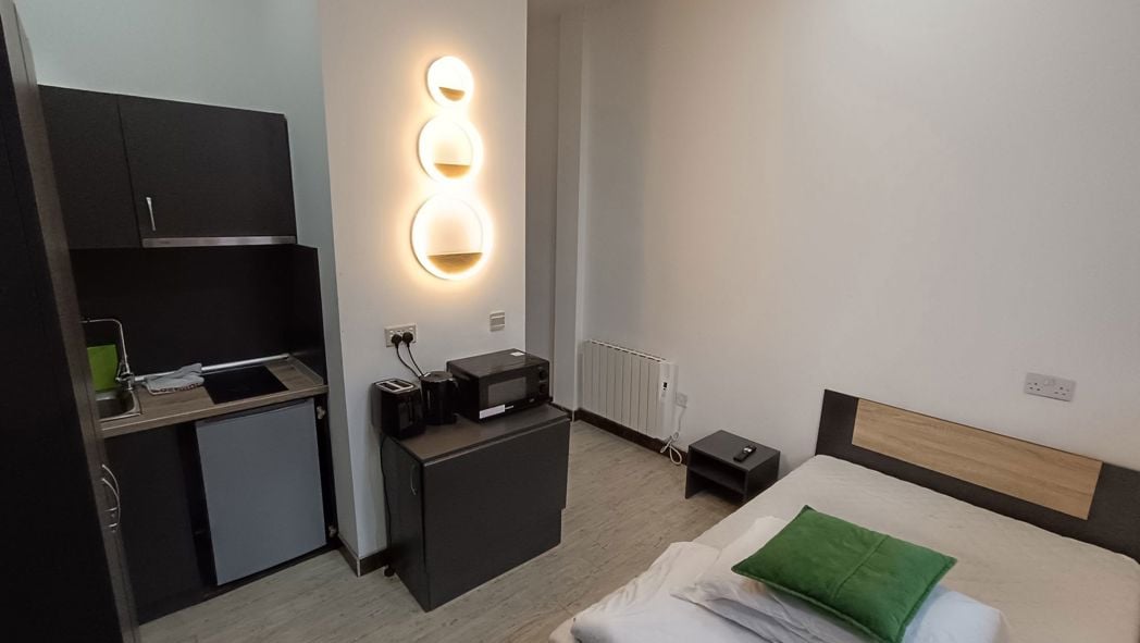 Property image 3 of 11