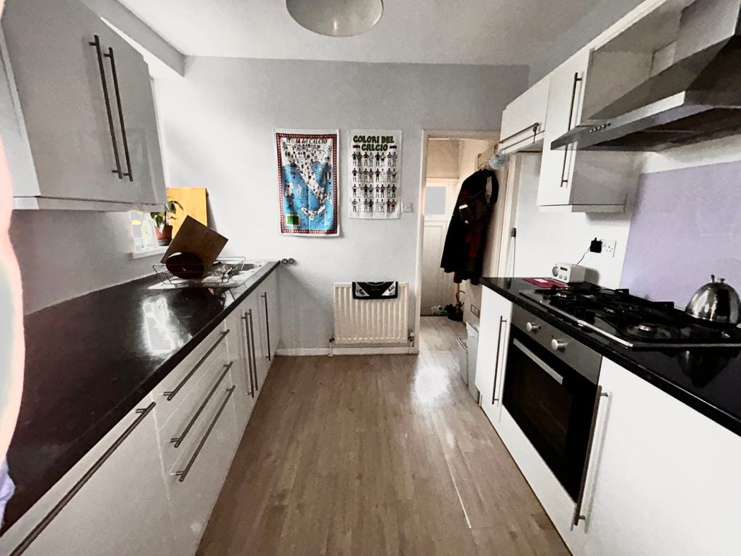 Property image 7 of 11