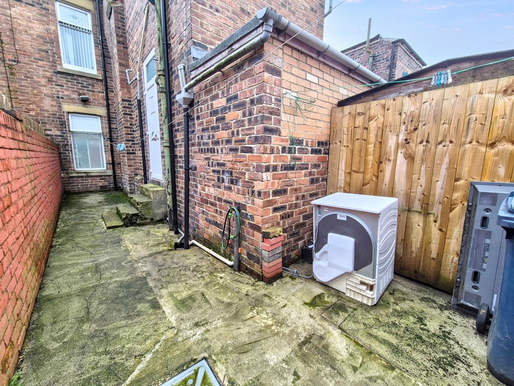 Property image 15 of 16