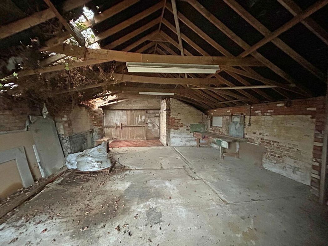 Property image 13 of 20