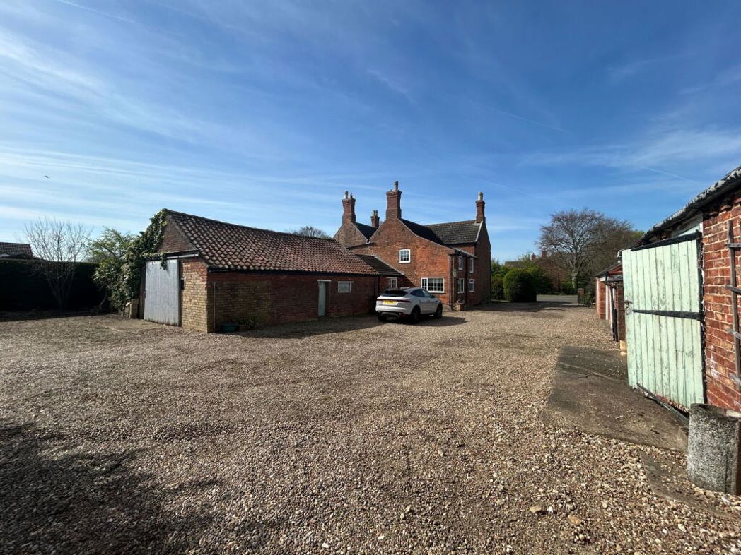 Property image 14 of 20