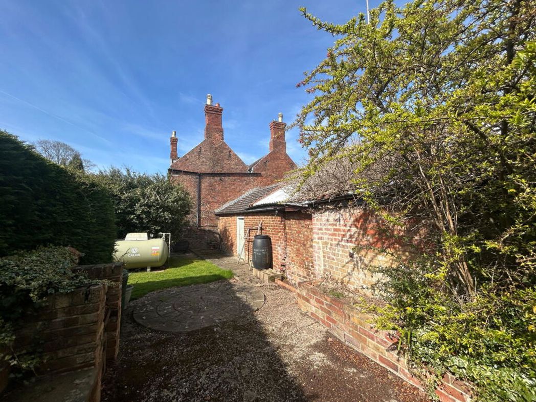 Property image 15 of 20
