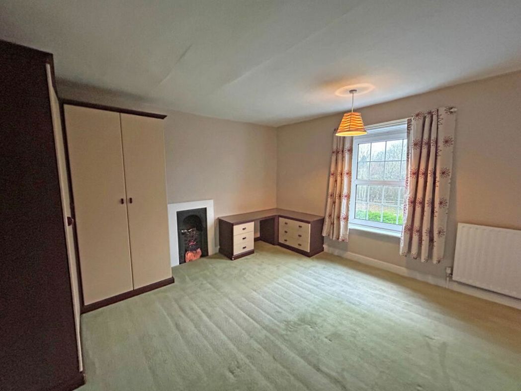 Property image 11 of 20