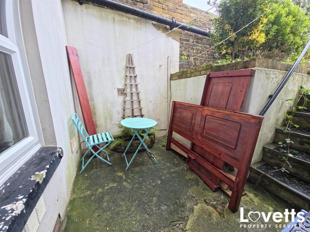 Property image 8 of 10