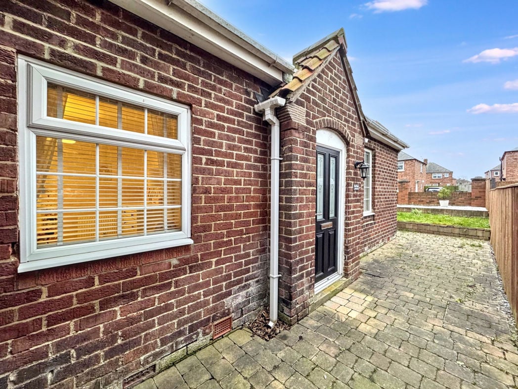 Property image 23 of 28