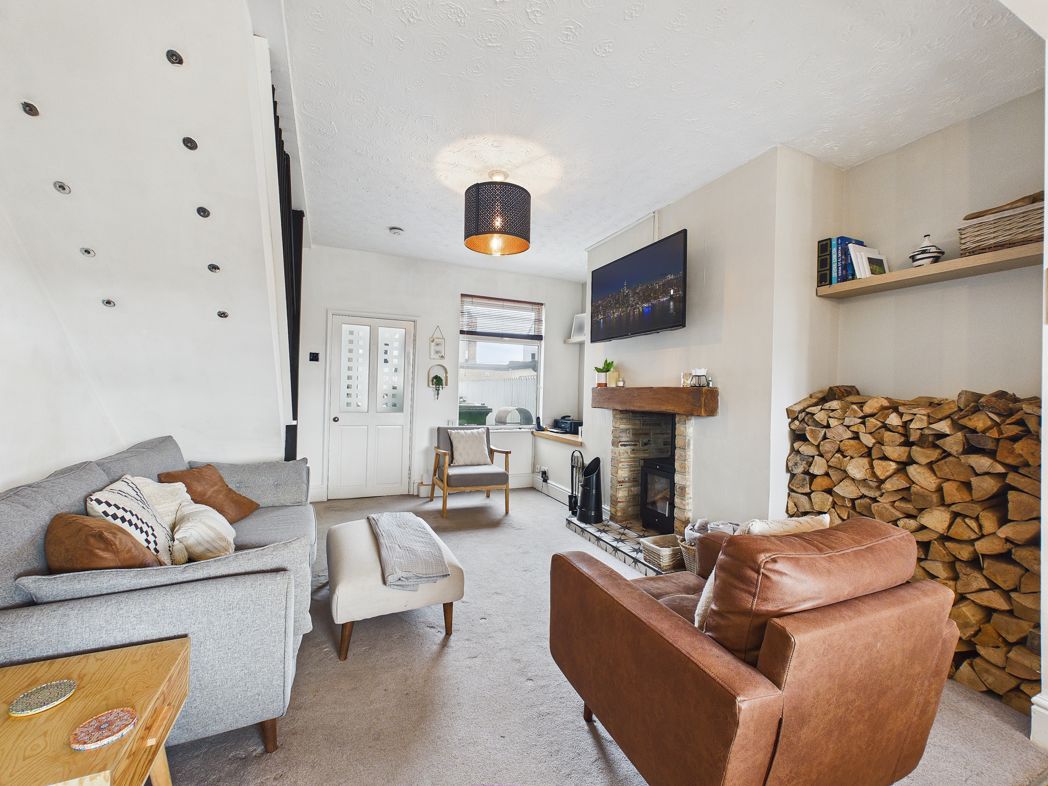 Property image 2 of 12