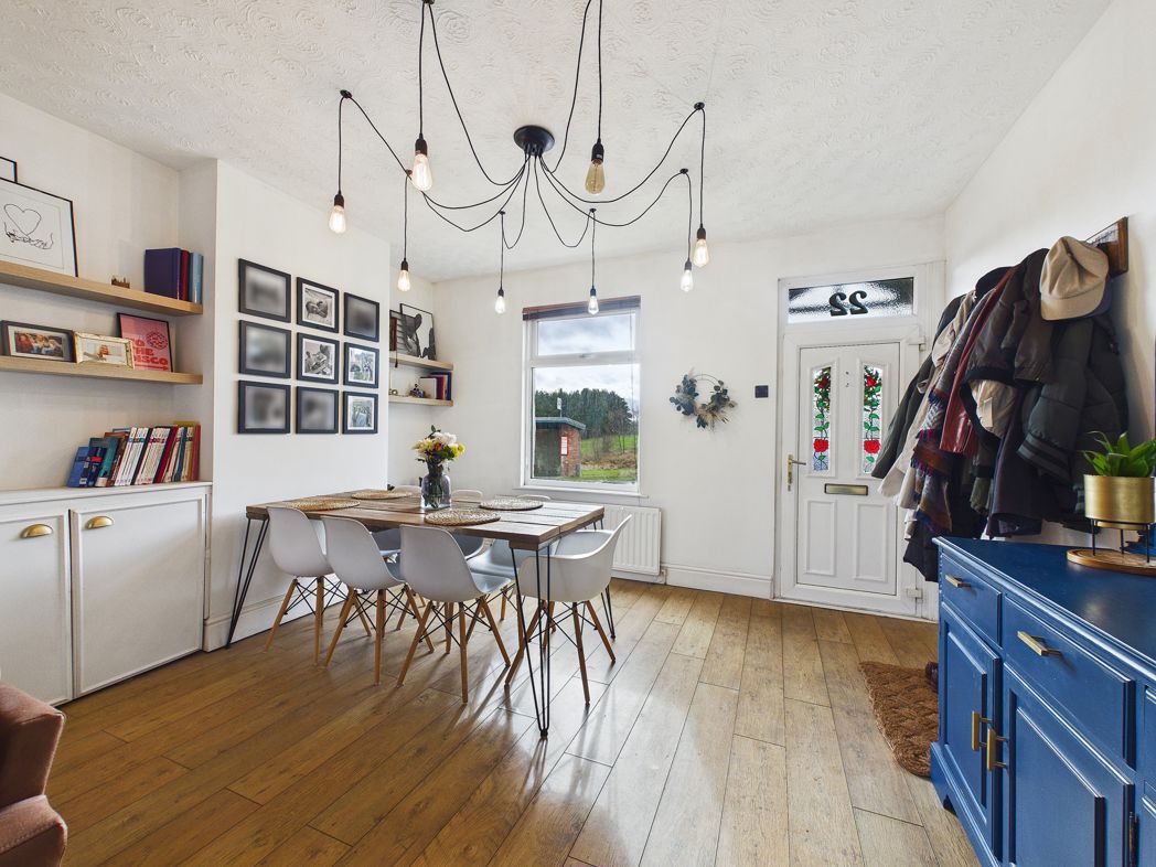 Property image 4 of 12