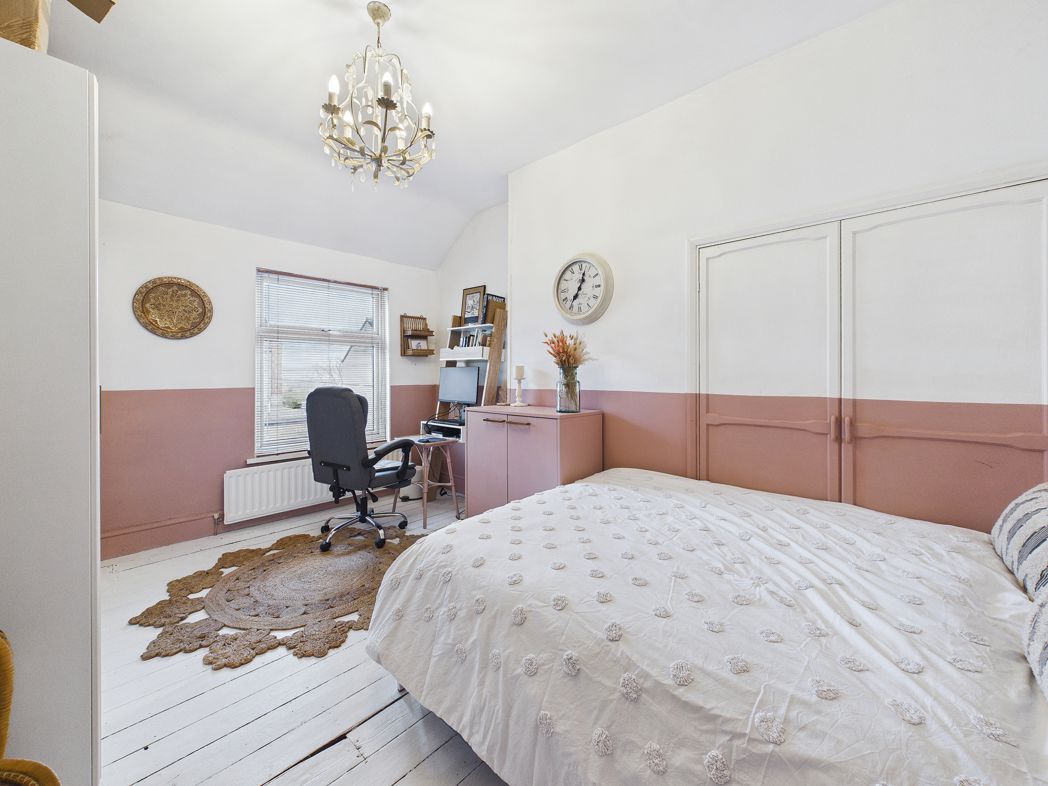 Property image 10 of 12