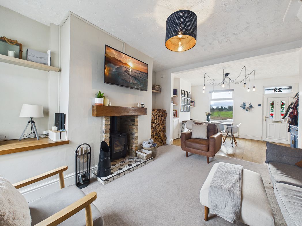 Property image 3 of 12