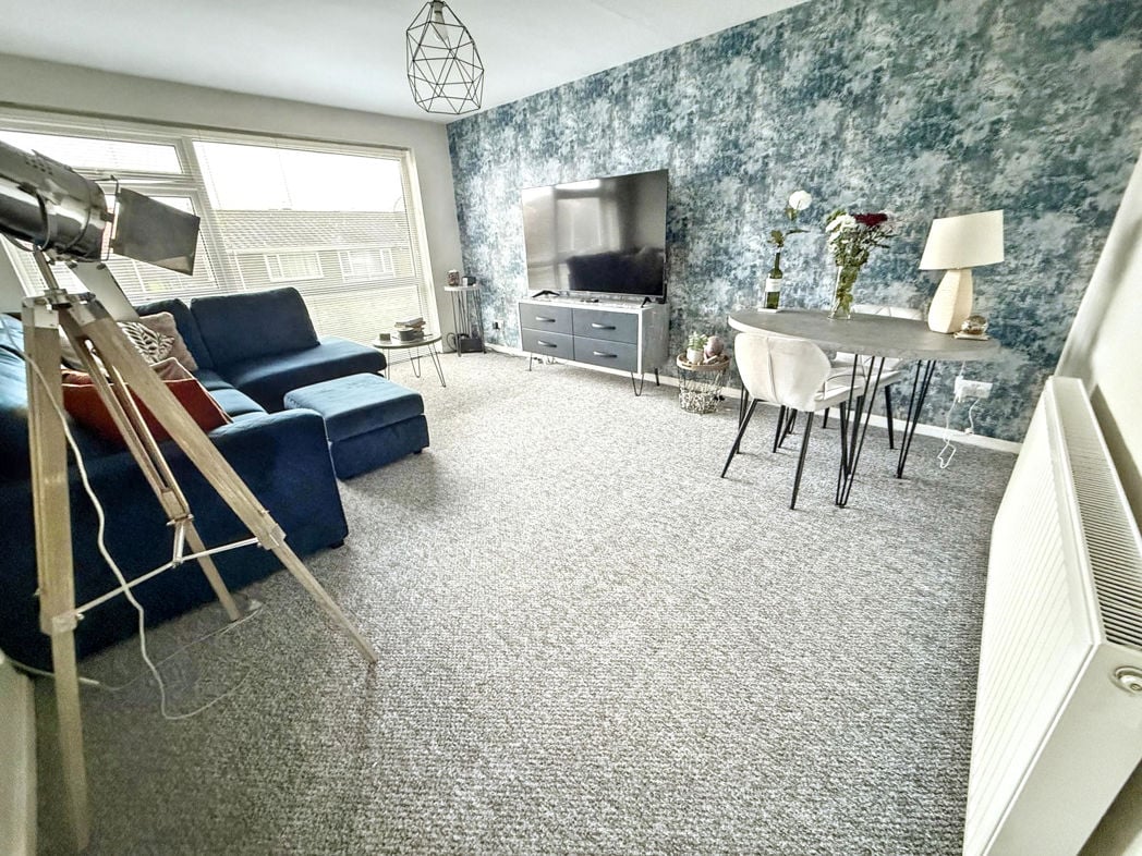 Property image 4 of 13