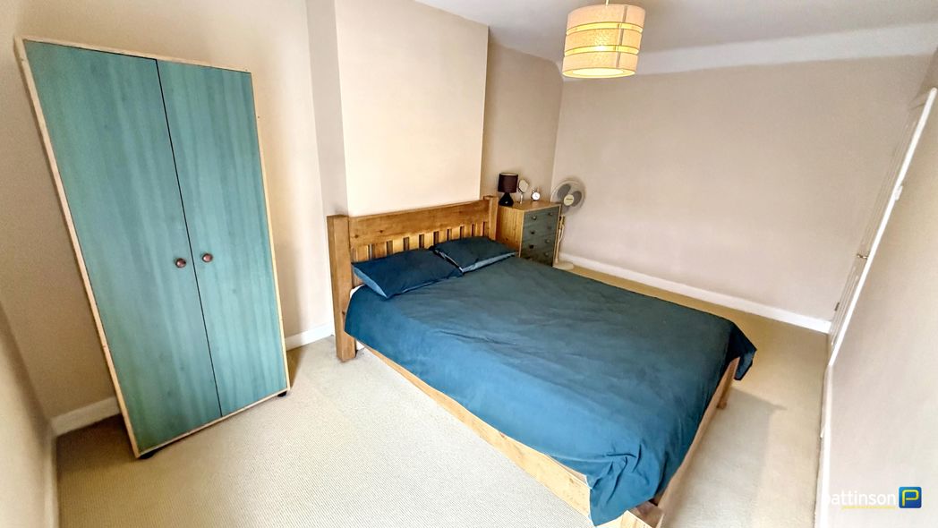 Property image 16 of 21