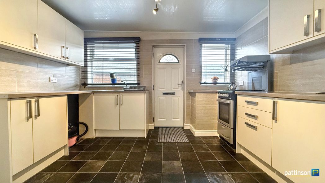 Property image 7 of 21