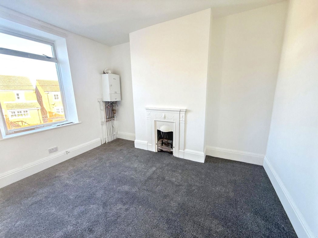 Property image 8 of 14