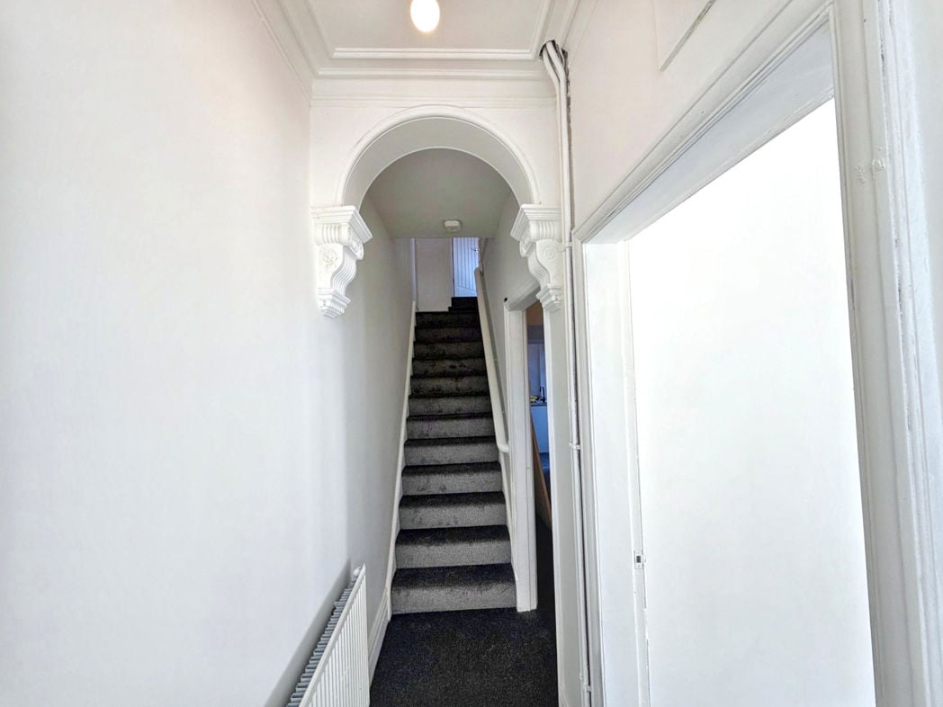Property image 6 of 14