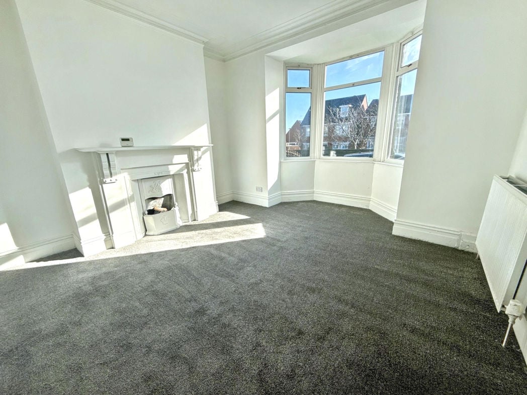 Property image 2 of 14