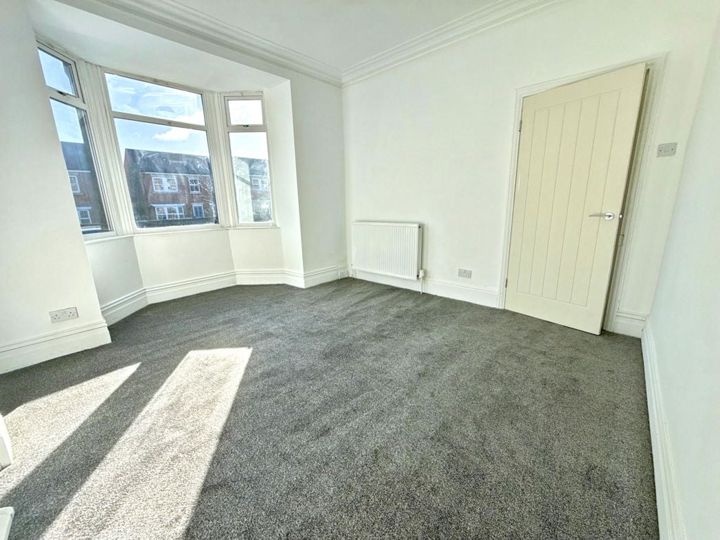 Property image 3 of 14
