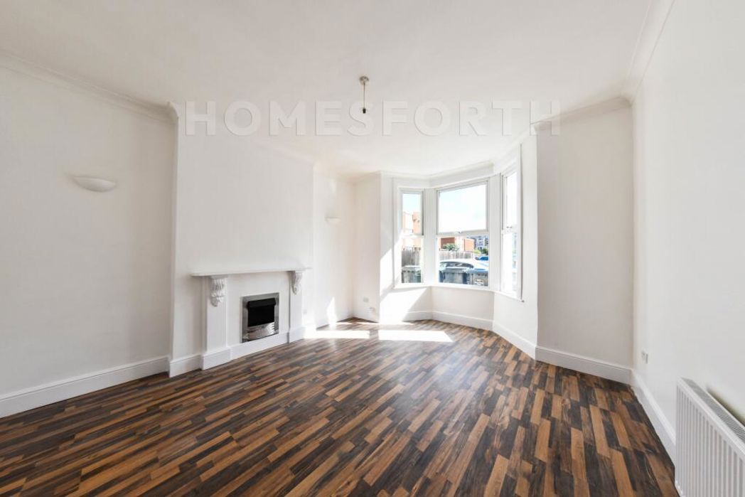 Property image 2 of 13